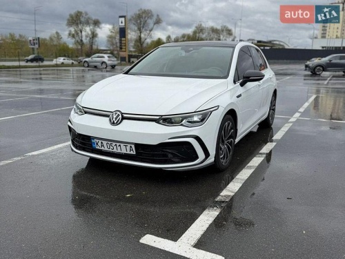 Volkswagen Golf 2022