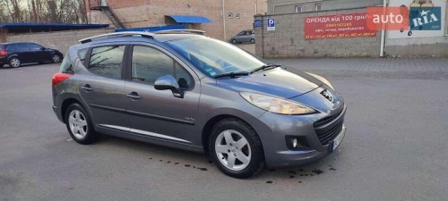 Peugeot 207 2010