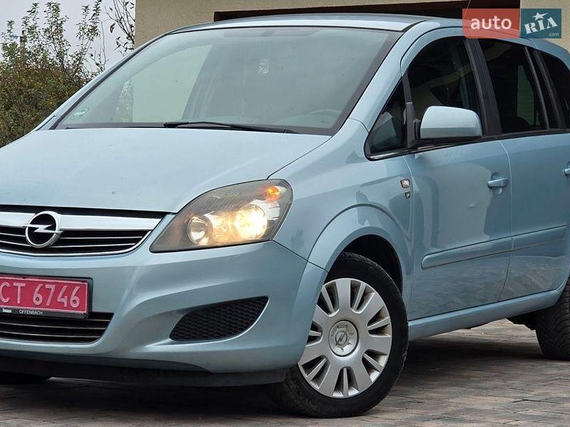 Opel Zafira 2010