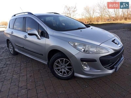 Peugeot 308 2011