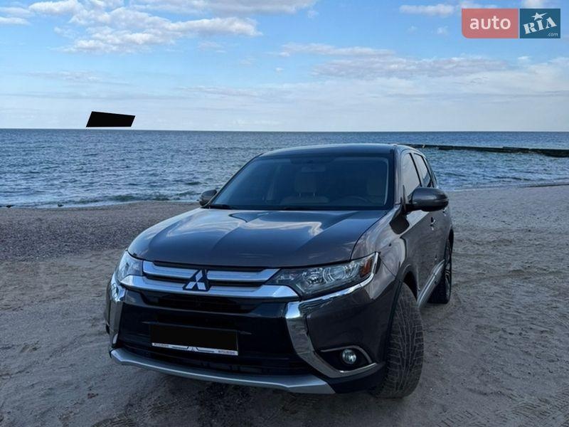 Mitsubishi Outlander 2017