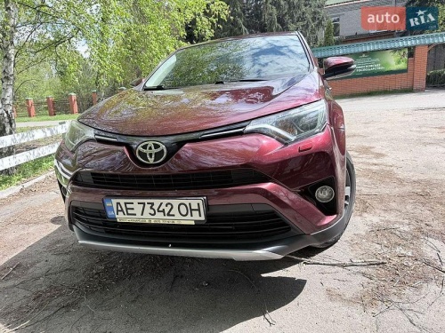 Toyota RAV4 2017