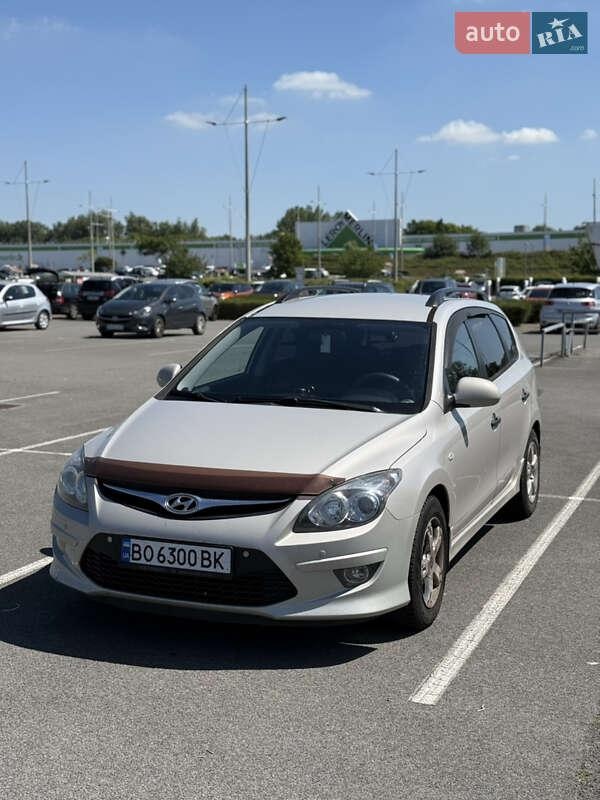 Hyundai i30 2011