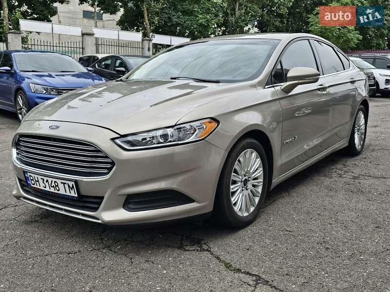 Ford Fusion 2015
