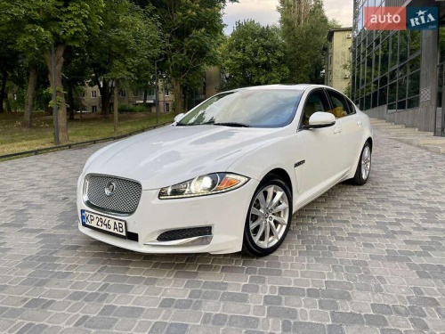 Jaguar XF 2013