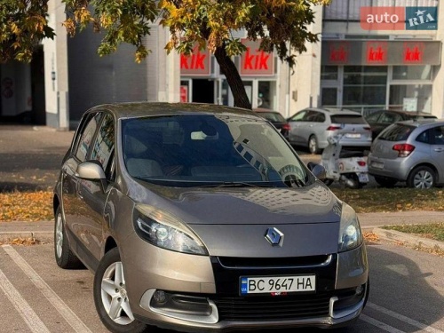 Renault Scenic 2012