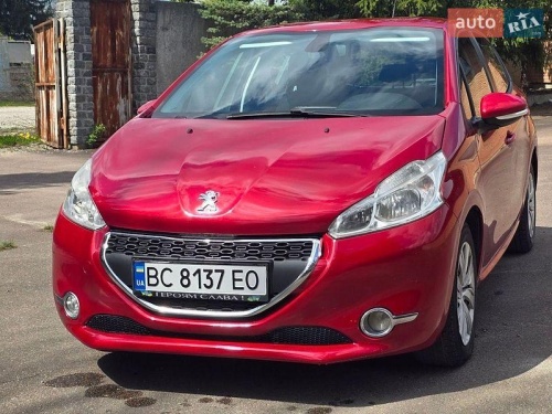 Peugeot 208 2013