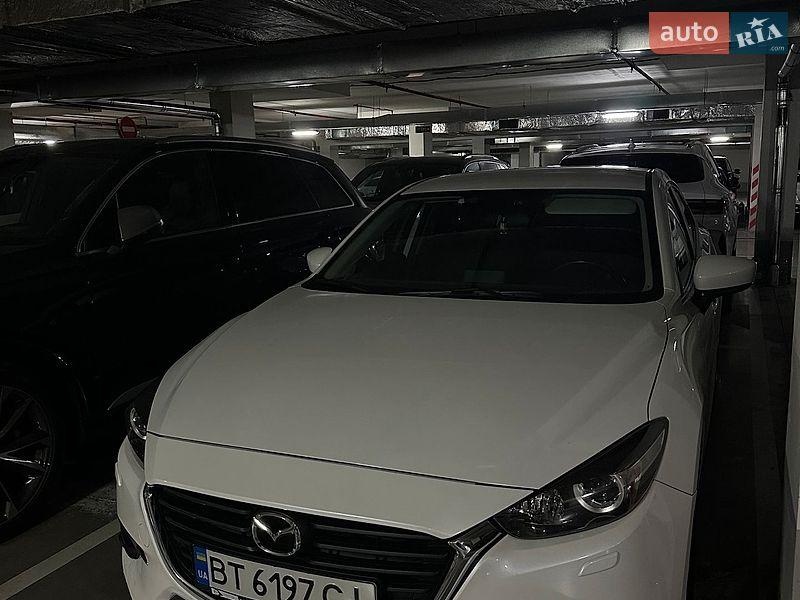 Mazda 3 2017