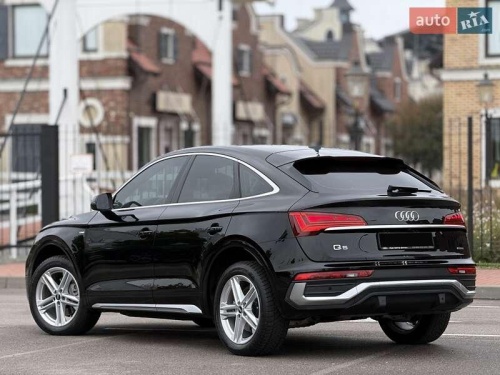 Audi Q5 2021