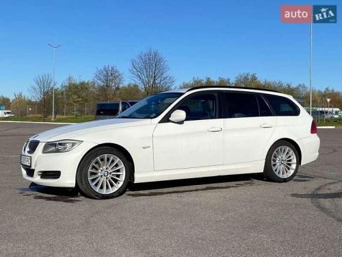 BMW 3 Series 2010