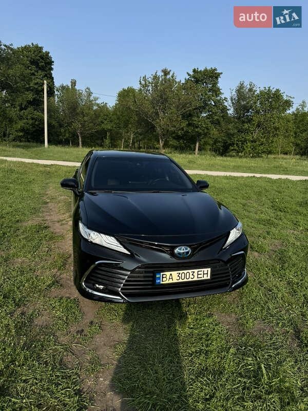 Toyota Camry 2022