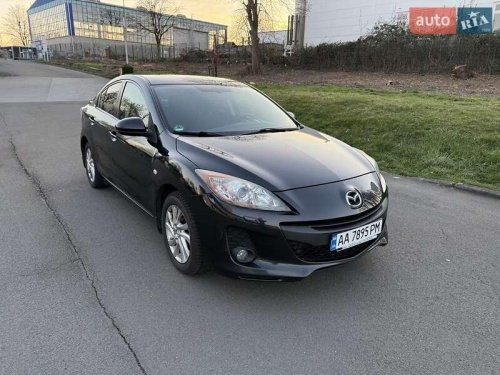 Mazda 3 2012