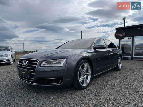 Audi A8 2014