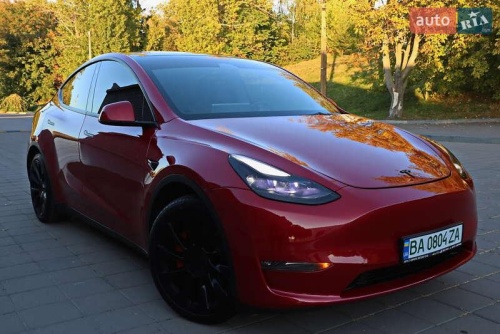 Tesla Model Y 2023