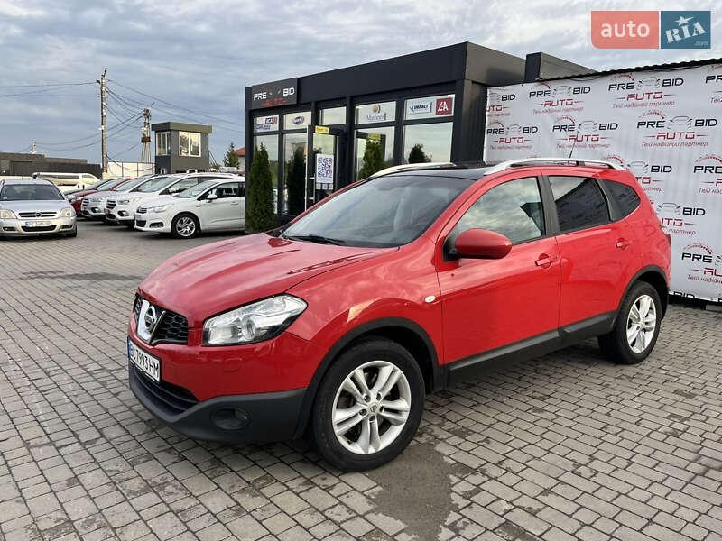 Nissan Qashqai+2 2011
