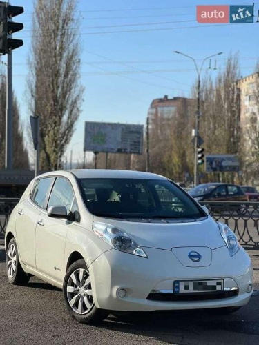 Nissan Leaf 2017