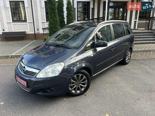 Opel Zafira 2011