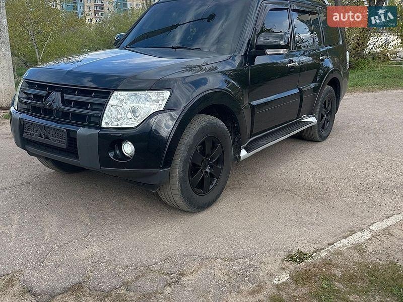 Mitsubishi Pajero Wagon 2008