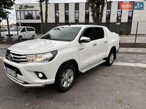 Toyota Hilux 2015