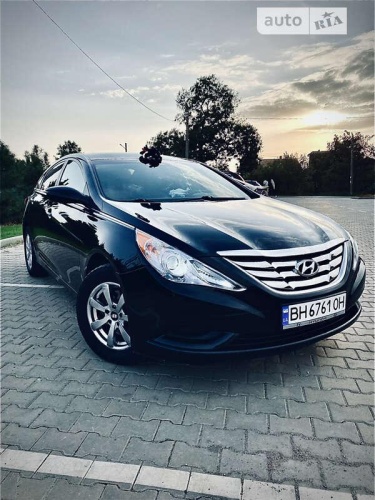 Hyundai Sonata 2012