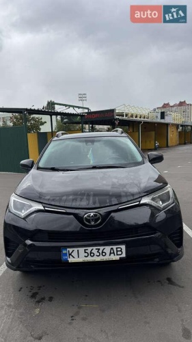 Toyota RAV4 2017