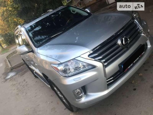 Lexus LX 2008