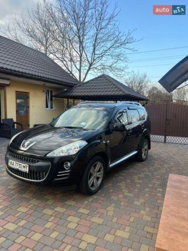 Peugeot 4007 2008