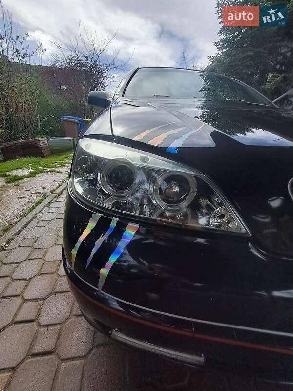 Opel Astra 2008