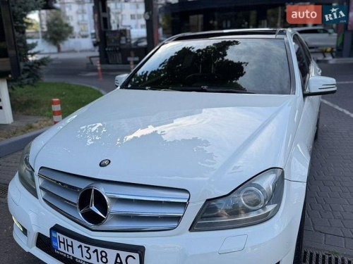 Mercedes-Benz C-Class 2012