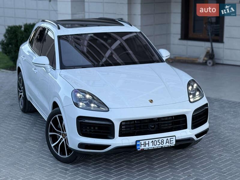 Porsche Cayenne 2019