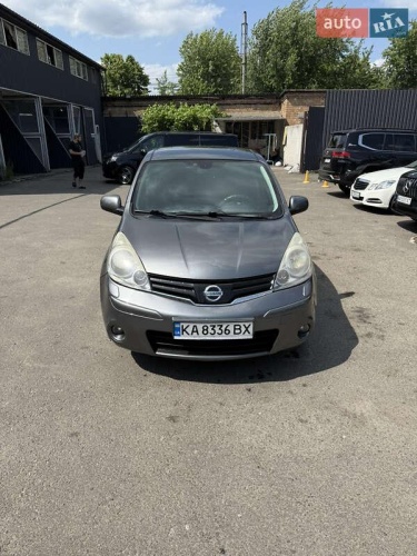 Nissan Note 2011