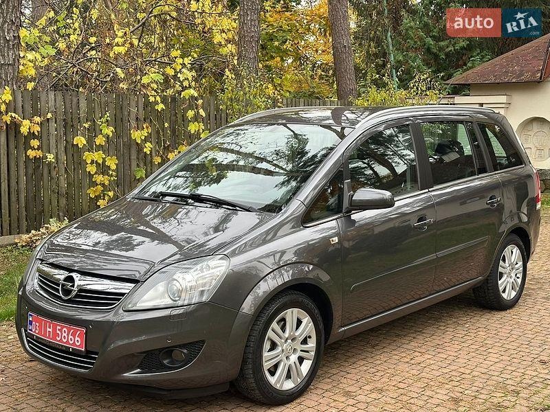 Opel Zafira 2009