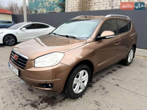 Geely Emgrand X7 2013