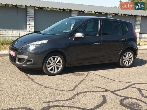 Renault Scenic 2011