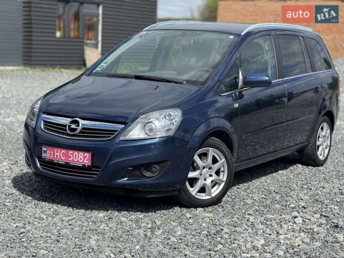 Opel Zafira 2011