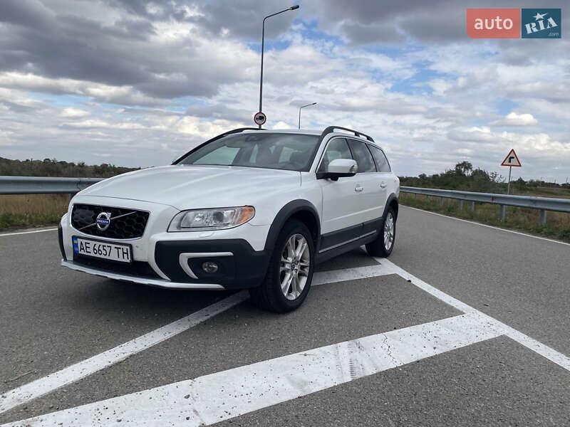 Volvo XC70 2015