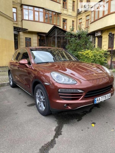 Porsche Cayenne 2012