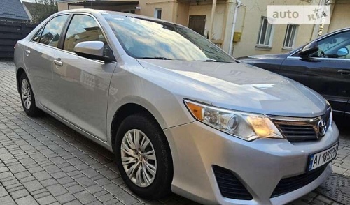 Toyota Camry 2014