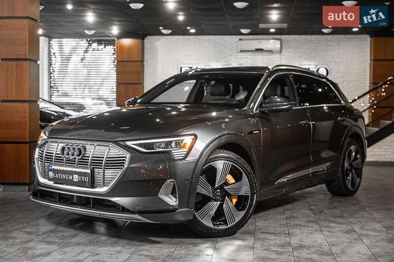 Audi e-tron 2019