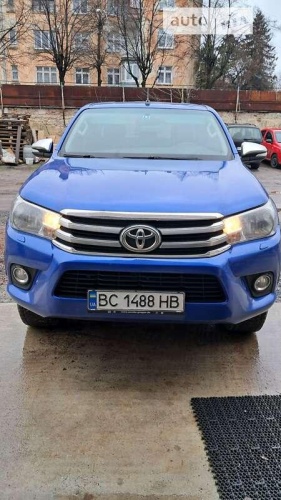 Toyota Hilux 2015
