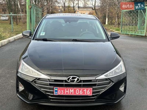Hyundai Elantra 2019