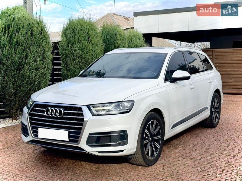 Audi Q7 2016
