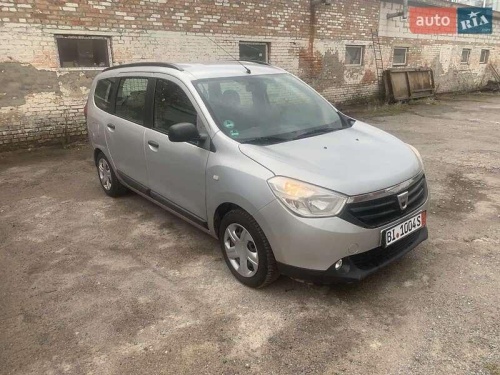 Dacia Lodgy 2013
