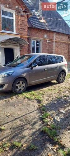 Renault Scenic 2012