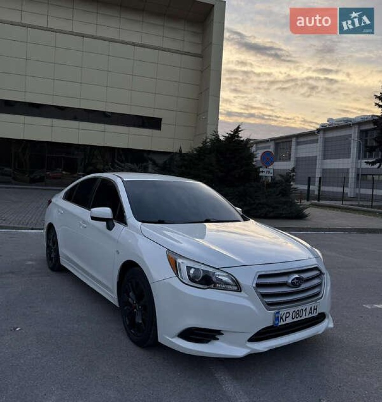 Subaru Legacy 2015