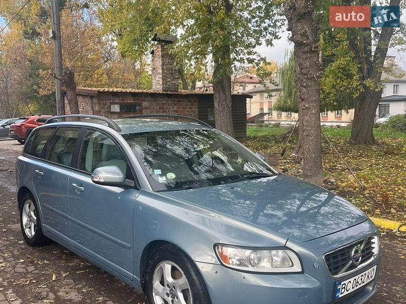 Volvo V50 2010
