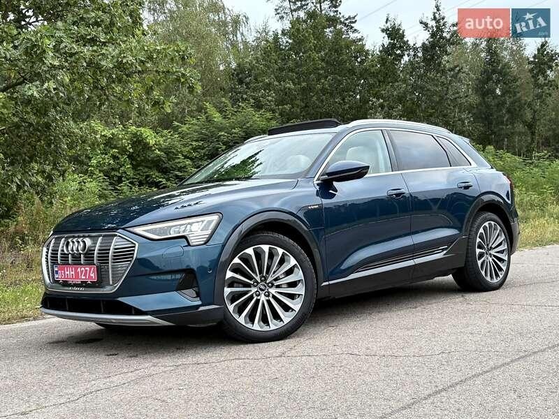 Audi e-tron 2021