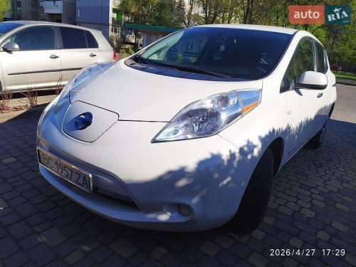 Nissan Leaf 2014