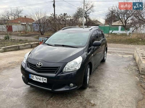 Toyota Verso 2010