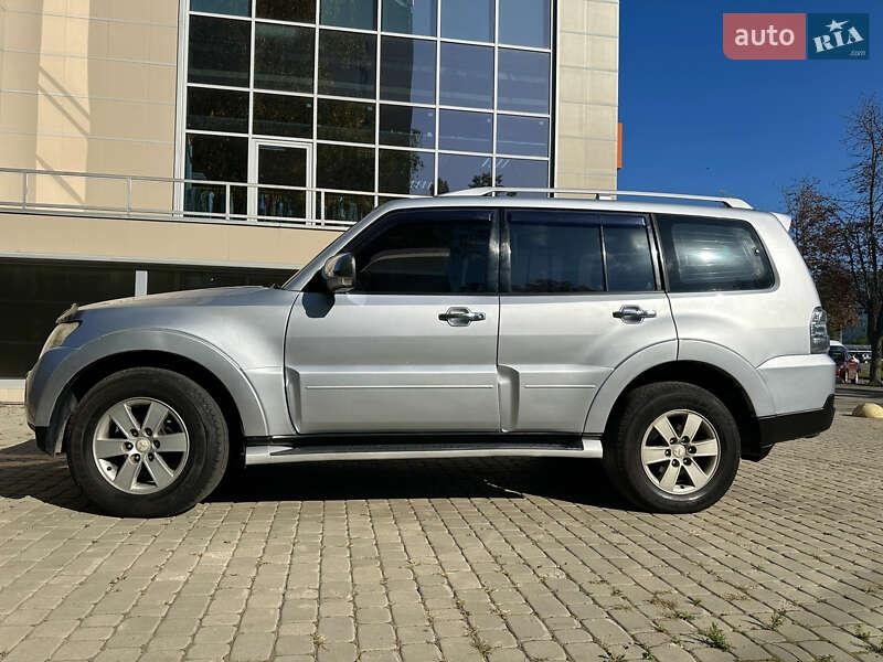 Mitsubishi Pajero 2007